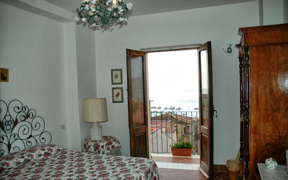 B&B Chianalea 54 Шилла Экстерьер фото